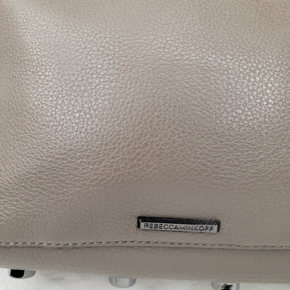 Rebecca Minkoff Avery Crossbody Bag Taupe Leather Gunmetal Hardware - Picture 13 of 16